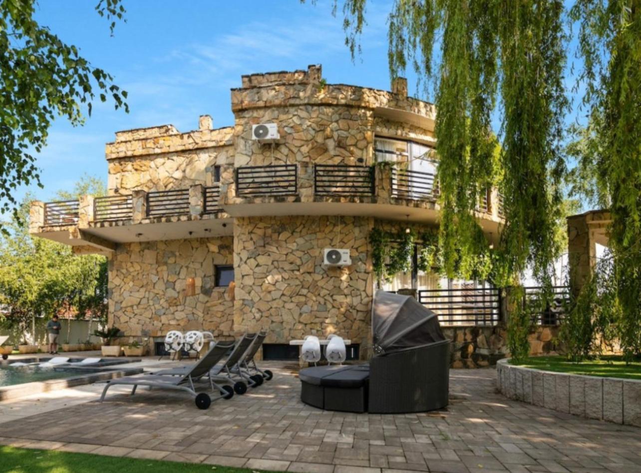 Castle Transylvania Alba Iulia Esterno foto